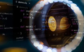寿光 ,php声明和调用变量的符号是什么？